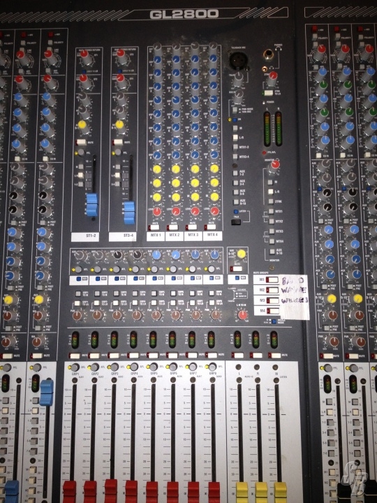 Listing ALLEN HEATH GL2800 32 CHANNEL MIXER Detail CONSOLE