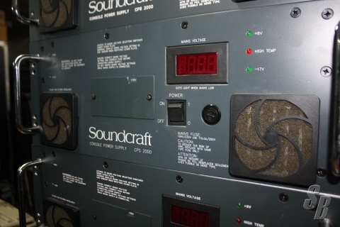 Listing - SOUNDCRAFT SERIES FIVE PROFESIONNAL AUDIO MIXER - Detail ...