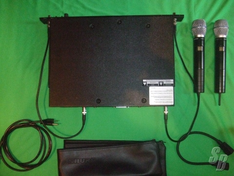Micro HF Shure UR4D + 2 UR2 (SM58) 